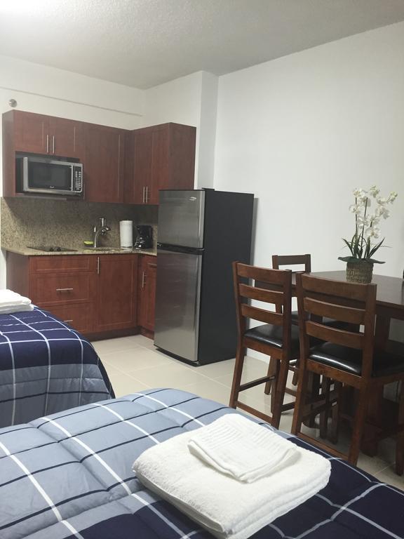 Ocean Front Resort Studio ไมอามีบีช ห้อง รูปภาพ