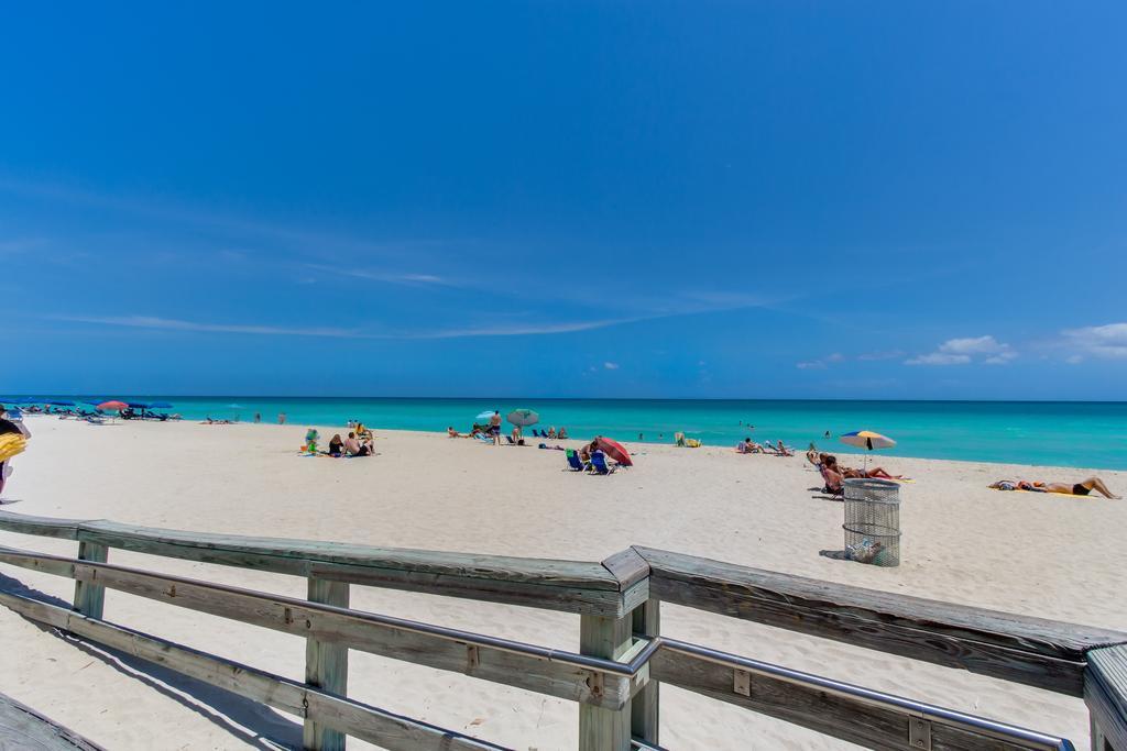 Ocean Front Resort Studio ไมอามีบีช ภายนอก รูปภาพ